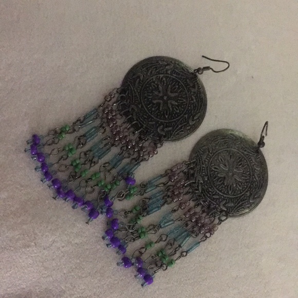 Earrings - Picture 2 of 3
